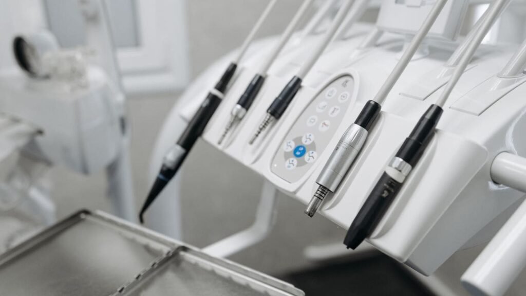 EDUCATION SANITAIRE & IEC (INFORMATION – ÉDUCATION – COMMUNICATION)