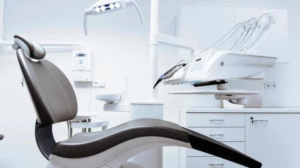 Scanner Intra-Oral 2025 : Comparatif des 8 Meilleurs Modèles