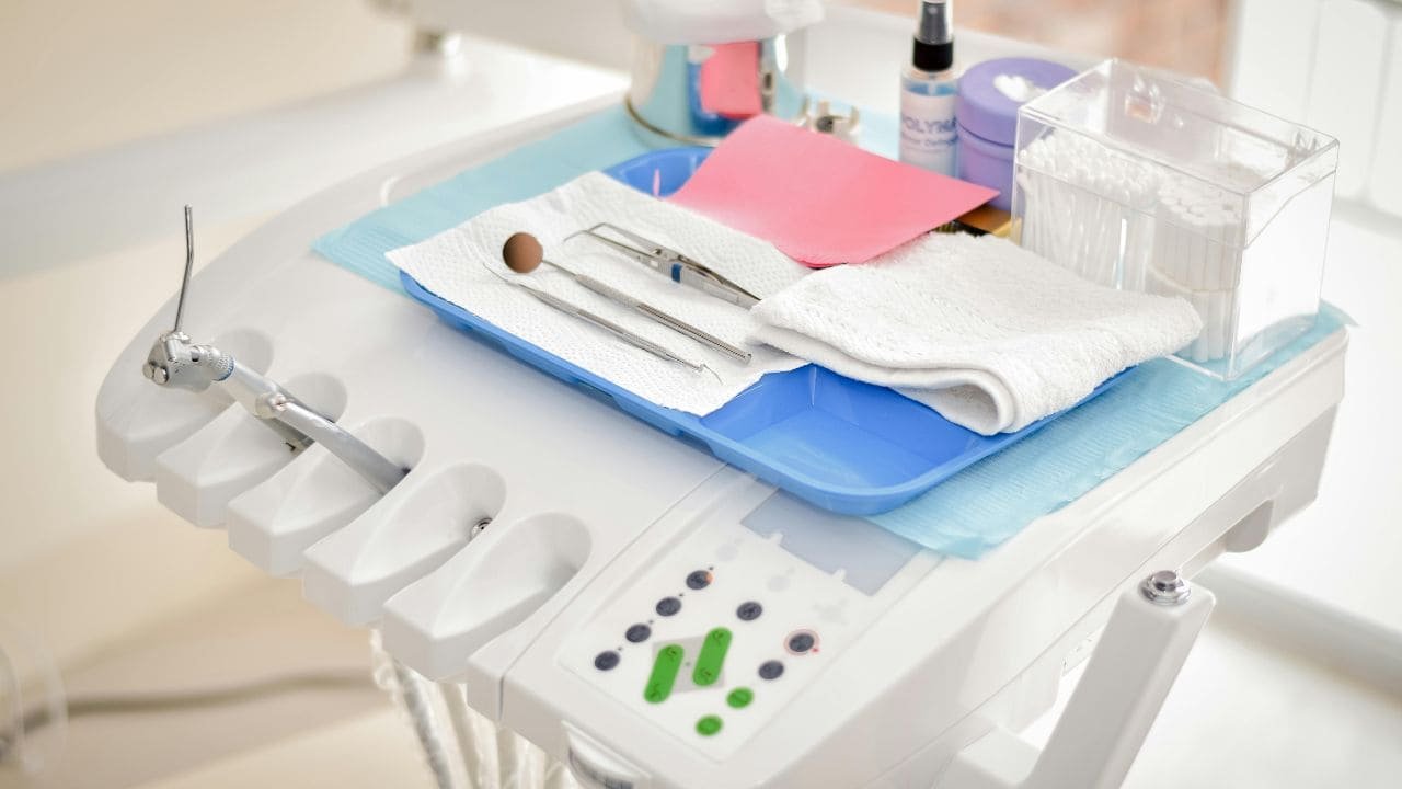 Bruxisme Nocturne : Causes, Solutions et Traitements Efficaces pour Protéger Vos Dents