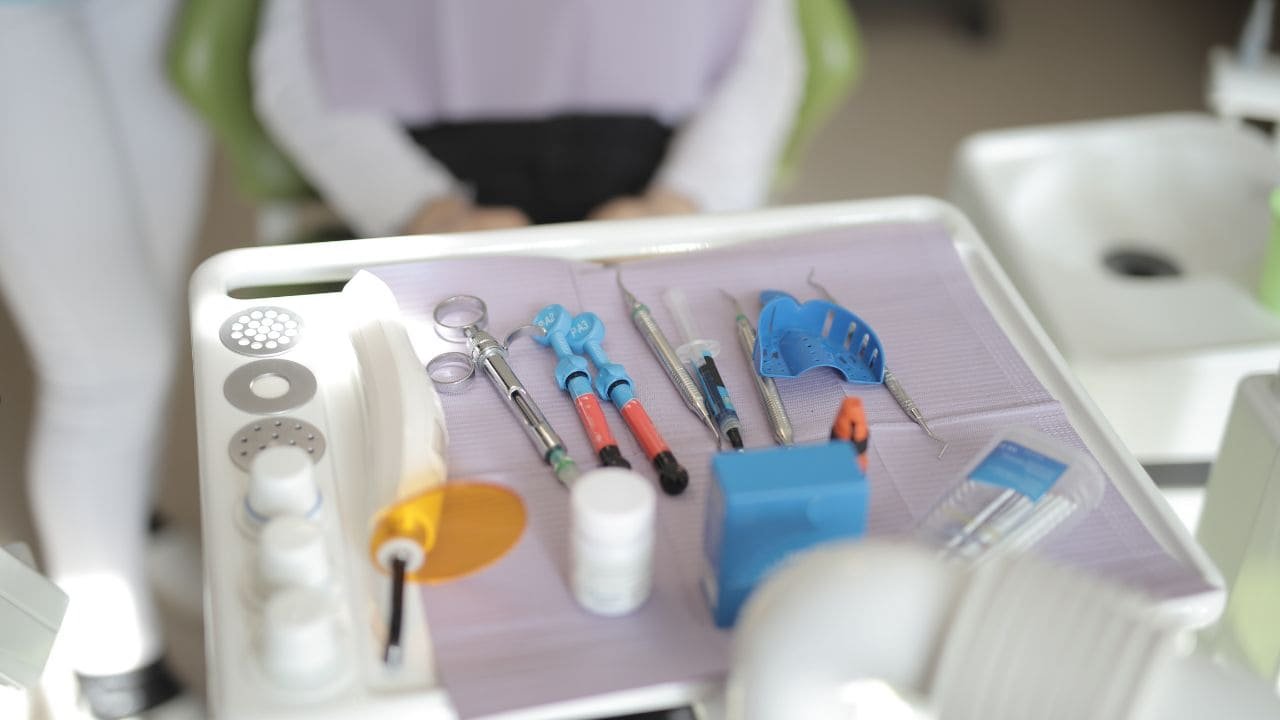 Usure Dentaire et Bruxisme : Tout Comprendre pour Protéger Vos Dents