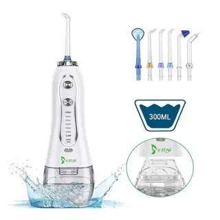 Hydropulseur utilisé pour le nettoyage interdentaire